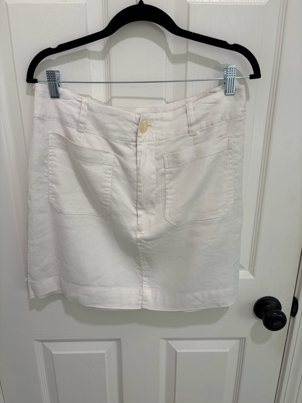 Anthropologie Colette linen blend off-white mini skirt.